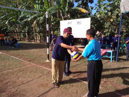 PEMBUKAAN TURNAMEN BOLA VOLYBALL CUP 